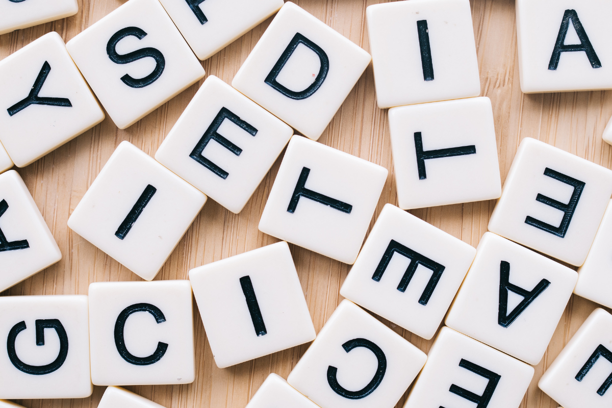 Saiba tudo sobre o curso de Letras EaD