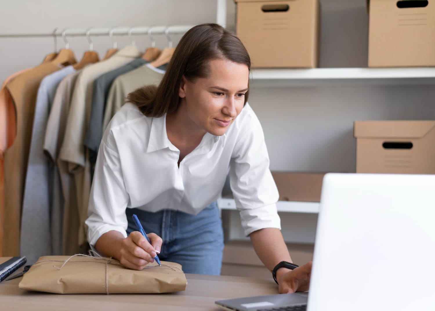 Quer trabalhar com e-commerce? Veja faculdades EAD mais indicadas